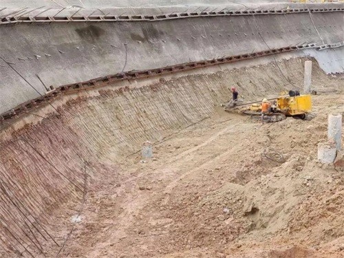 新邱基坑边坡加固